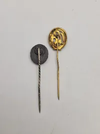 Originale Tyske pins