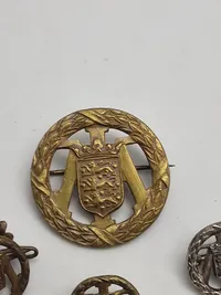 Samling originale militære idræts mærker