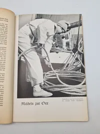 Originalt eks af Volk und Welt" (Folk og Verden) og undertitlen "Die Großzeitschrift der Anspruchsvollen" (Det store magasin for de krævende)