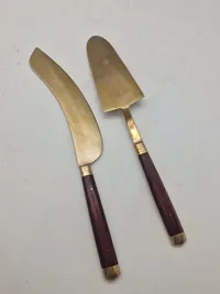 Kagespade og kniv i flot æske