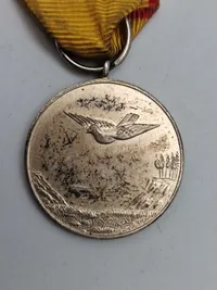 Originale  æresmedaljer fra forsvarets brevdue flyvning -guld sølv og bronce