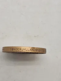 Original Dansk Røde Kors mønt med æske (Frøslev mønt)
