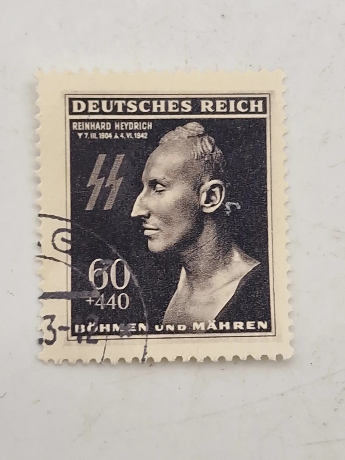 Originalt W-SS mindesmærke med
Reinhard Heydrich