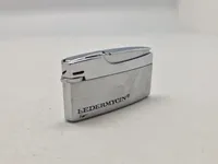 Martin 8 gas lighter med æske
