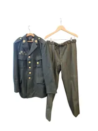 Original uniform M/69