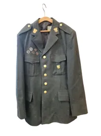 Original uniform M/69
