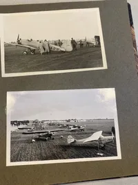 Originalt album med billeder fra diverse flyopvisninger i slutningen af 1940’erne