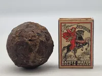Original 1800 tals kanonkugle