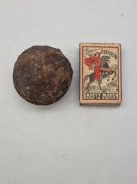Original 1800 tals kanonkugle