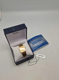 Originalt Seiko ur med æske og papirer