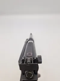 Sjælden udbudt til salg tysk Feinwerkbau
Luftpistole Modell 65 kaliber 4,5 mm, med original æske og originale papirer fra fabrikken