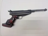 Sjælden udbudt til salg tysk Feinwerkbau
Luftpistole Modell 65 kaliber 4,5 mm, med original æske og originale papirer fra fabrikken