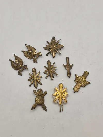 Samling danske regimentsmærker