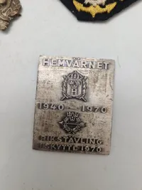 Lot diverse pins og nåle