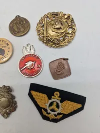 Lot diverse pins og nåle