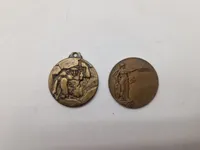 Lot diverse pins og nåle