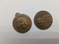 Lot diverse pins og nåle
