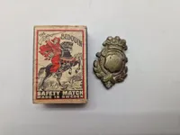 Lot diverse pins og nåle