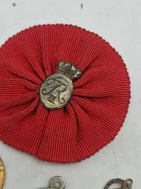 Lot diverse pins og nåle