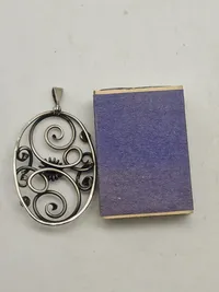 Original broche sølv??