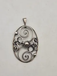 Original broche sølv??