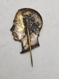 Original Kong Christian IX pin