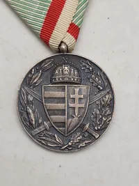 Original Hungarian War Commemorative Medal 1914-1918