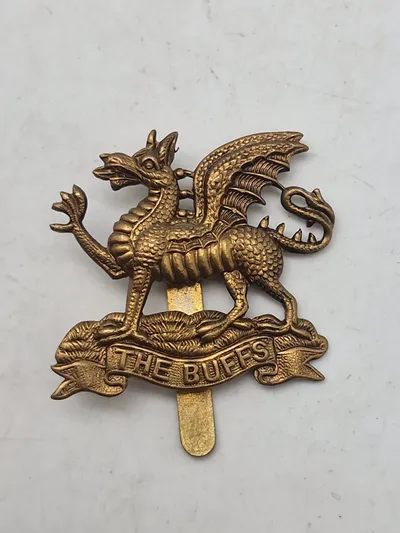 Originalt baretmærke fra dansker i The Buffs WW2 regimentet for de Danske frivillige i WW2
