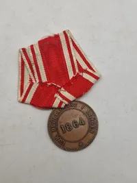 Original 1864 krigs deltager medalje med krydsbånd