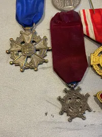 Lot diverse originale miniure medaljer