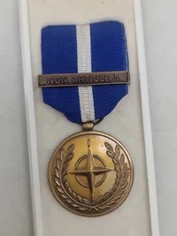 Original NATO Non-Artikel 5 Medalje