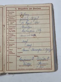Originalt tysk Kriegsmarine wehrpas, godt udfyldt