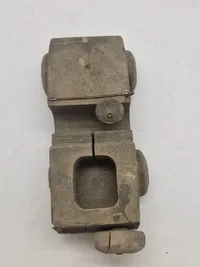 Original træ legetøjs bil lavet som Willys Jeep lige efter WW2