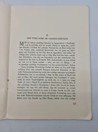 Original pjece - Kristenkors og Hagekors" af Jørgen Sneby, udgivet af Eget Forlag i København i 1934.