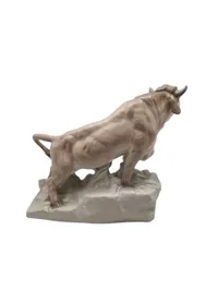 Sjælden stor porcelæns tyr (Amphora Werke Riessner, 1919-1945
