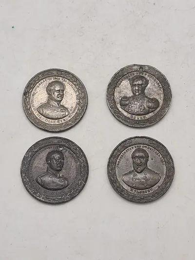 Originale medaljer/tokens med danske kommandører mm.
