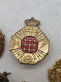 Lot militære idræts mærker og fængselsvæsnet