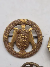 Lot militære idræts mærker og fængselsvæsnet