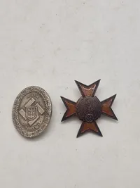 To tyske badges - efterkrigs