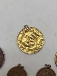 Lot diverse originale medaljer