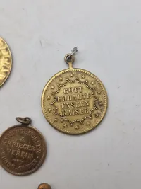Lot diverse originale medaljer