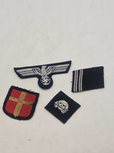 Lot diverse, bl.a. Frikorps Danmark skjold - efterkrigs