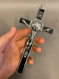 Stort religiøst kors