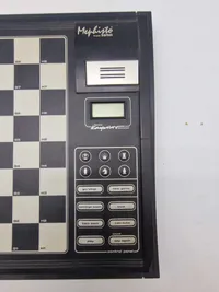 Elektronisk brætspil med brugsanvisning