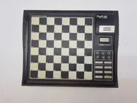 Elektronisk brætspil med brugsanvisning