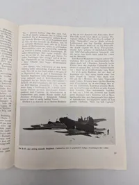 Originalt eks af  "Bomber over Tyskland". Illegal bog 
Titel: "Bomber over Tyskland".
Undertitel: "En officiel Beretning fra U. S. Army Air Force om den 8. Bombe-Kommandos første Aar i Europa".