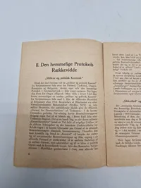 Original pjece - ANTI- EUROPA- PAGTEN
BEMÆRKNINGER I ANLEDNING AF PAGTEN MELLEM ENGLAND OG SOVJETRUSLAND DEN 26.5.1942
PEDER NIELSEN