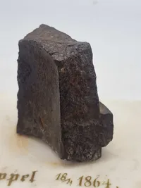 Sjælden Tysk marmor plade med granatsplint og teksten “Düppel 18/4 1864” med rest af historie bagpå