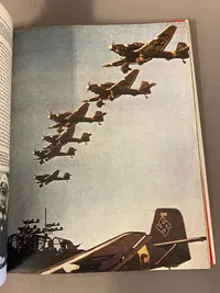 Stort flot ww2 opslagsværk