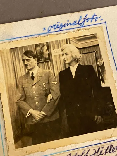 Foto af Adolf og Eva, fra film ??